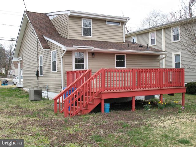 400 HESSIAN AVE, National Park, NJ 08063