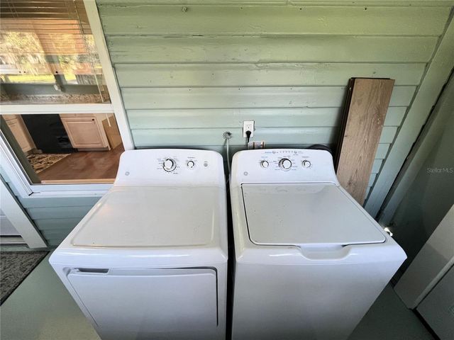 448 PALM STREET, New Smyrna Beach, FL 32168