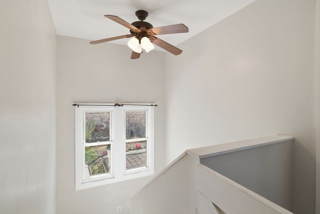 959 Main St, Agawam, MA 01001