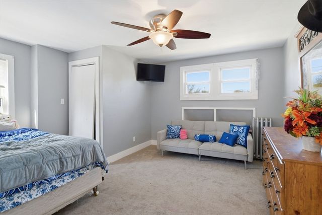 959 Main St, Agawam, MA 01001