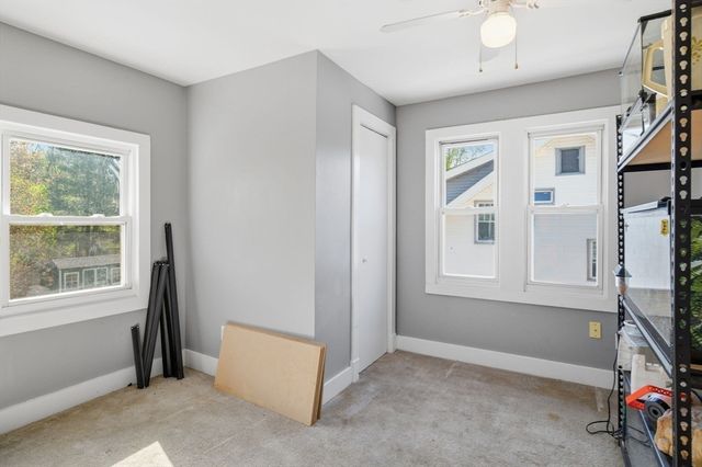 959 Main St, Agawam, MA 01001