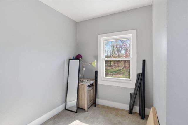 959 Main St, Agawam, MA 01001