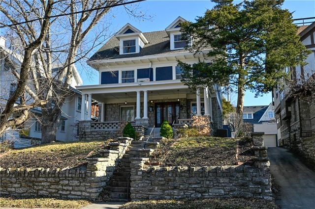 3703 Pennsylvania Avenue, Kansas City, MO 64111