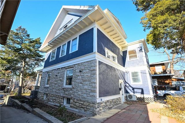 3703 Pennsylvania Avenue, Kansas City, MO 64111