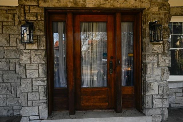 3703 Pennsylvania Avenue, Kansas City, MO 64111