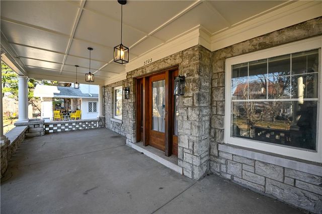 3703 Pennsylvania Avenue, Kansas City, MO 64111