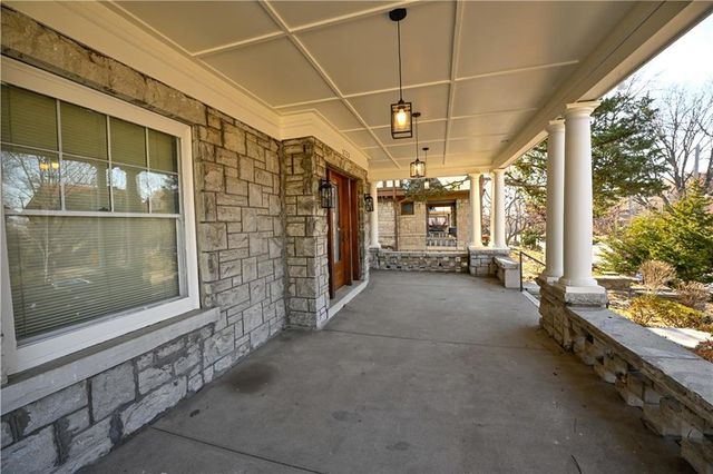 3703 Pennsylvania Avenue, Kansas City, MO 64111