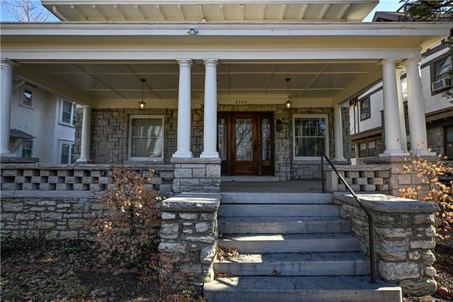 3703 Pennsylvania Avenue, Kansas City, MO 64111