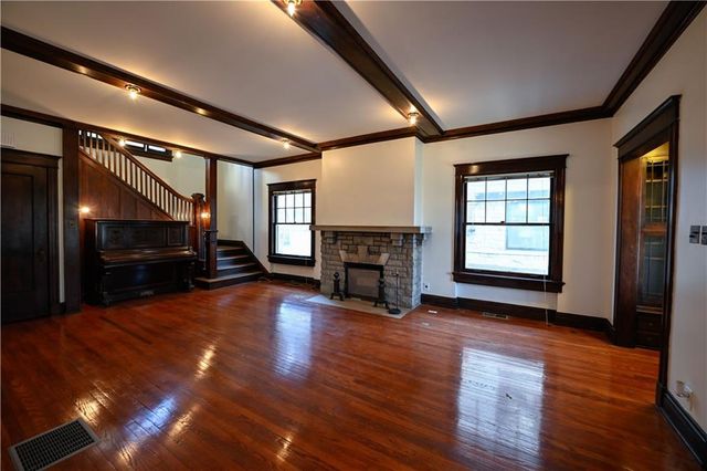 3703 Pennsylvania Avenue, Kansas City, MO 64111