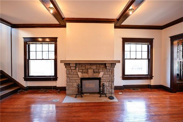 3703 Pennsylvania Avenue, Kansas City, MO 64111