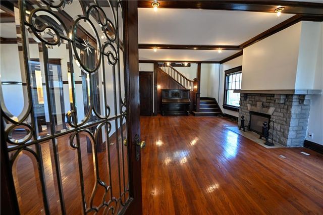 3703 Pennsylvania Avenue, Kansas City, MO 64111