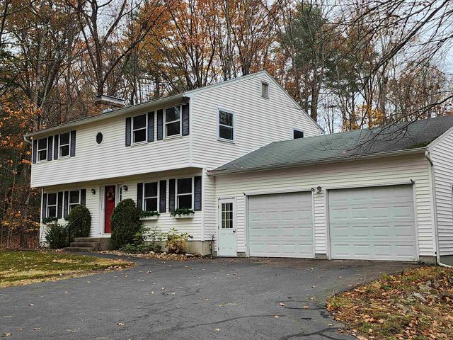 27 Birkdale Rd, Bedford, NH 03110