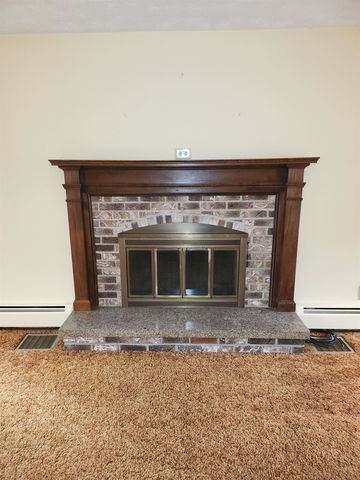 27 Birkdale Rd, Bedford, NH 03110