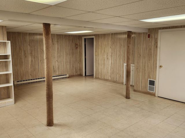 27 Birkdale Rd, Bedford, NH 03110