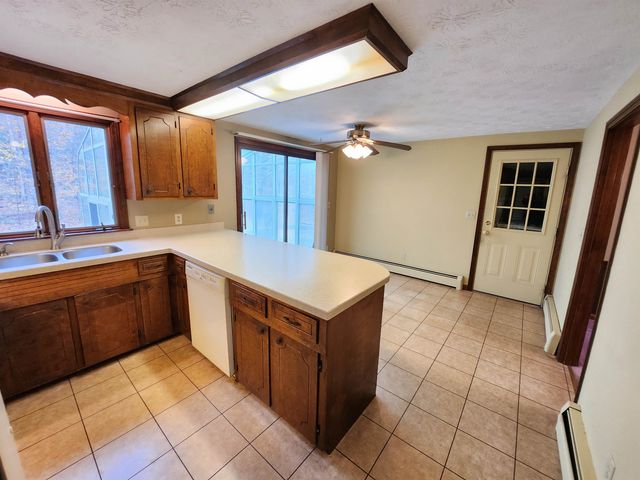 27 Birkdale Rd, Bedford, NH 03110