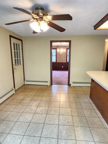 27 Birkdale Rd, Bedford, NH 03110