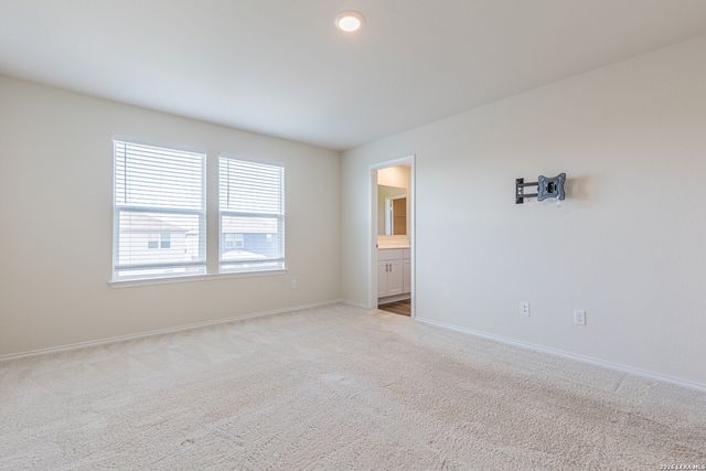 6222 Fieldrun, San Antonio, TX 78218