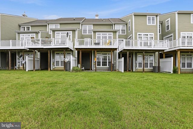 310 MONROE POINT DR, Colonial Beach, VA 22443