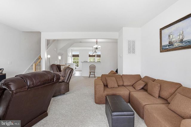 310 MONROE POINT DR, Colonial Beach, VA 22443