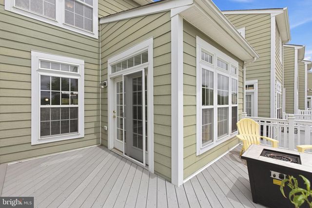 310 MONROE POINT DR, Colonial Beach, VA 22443