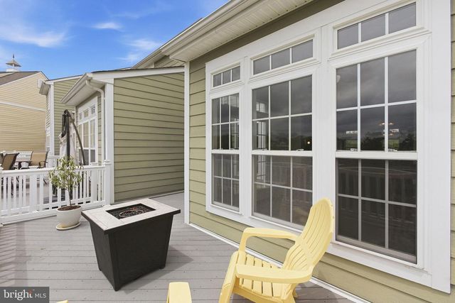 310 MONROE POINT DR, Colonial Beach, VA 22443