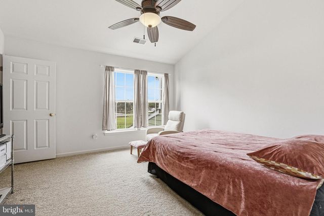 310 MONROE POINT DR, Colonial Beach, VA 22443