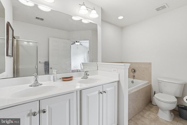 310 MONROE POINT DR, Colonial Beach, VA 22443