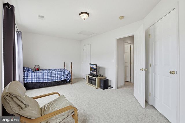 310 MONROE POINT DR, Colonial Beach, VA 22443