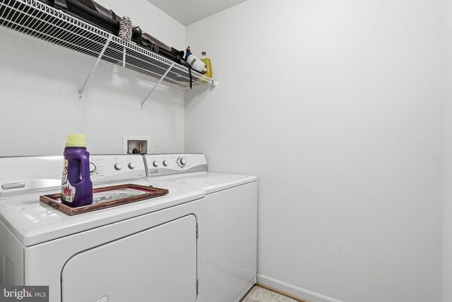 310 MONROE POINT DR, Colonial Beach, VA 22443