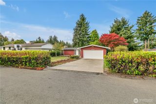 10502 108th Avenue SW, Tacoma, WA 98498