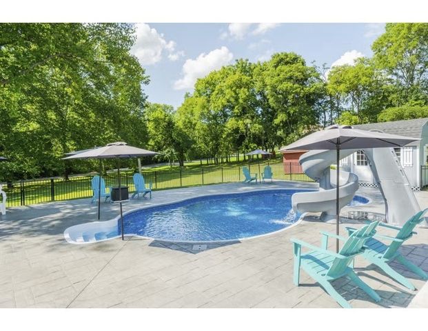 28 Noel Dr, Mount Juliet, TN 37122