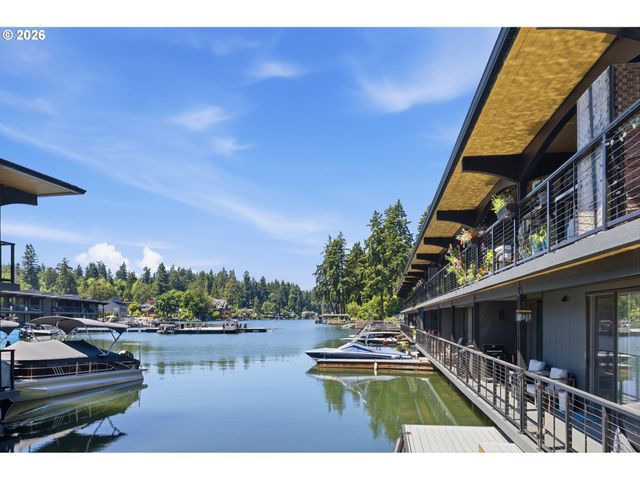 668 MCVEY Ave 80, Lake Oswego, OR 97034