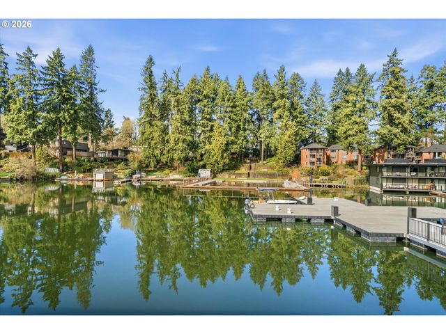 668 MCVEY Ave 80, Lake Oswego, OR 97034