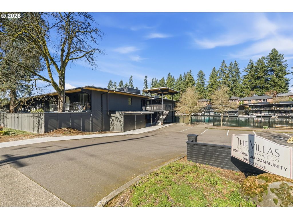 668 MCVEY Ave 80, Lake Oswego, OR 97034