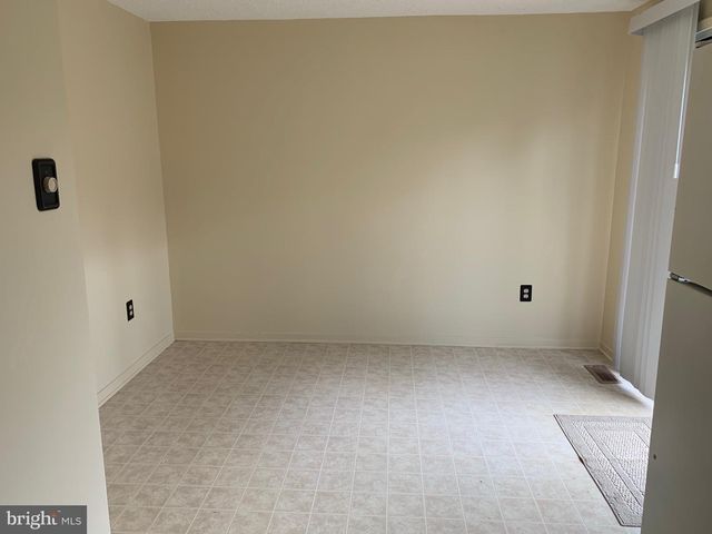 1540 VIOLET DR, Hagerstown, MD 21740