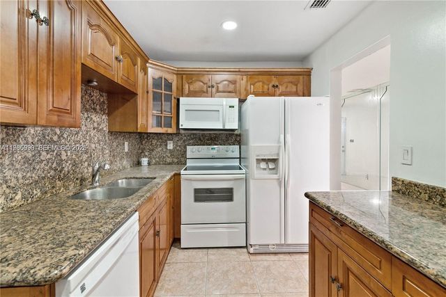 17200 NW 51st Pl A, Miami Gardens, FL 33055