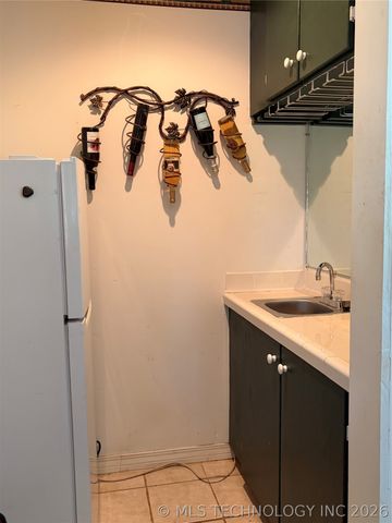 22134 W 48th Street S, Sand Springs, OK 74063