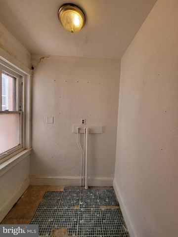 1232 DOUGLASS ST, Reading, PA 19604