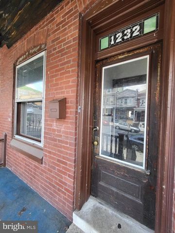 1232 DOUGLASS ST, Reading, PA 19604