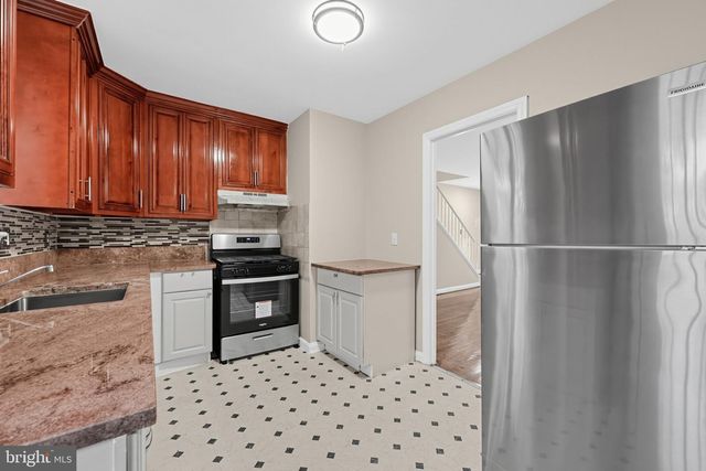 7928 RIGGS RD, Hyattsville, MD 20783