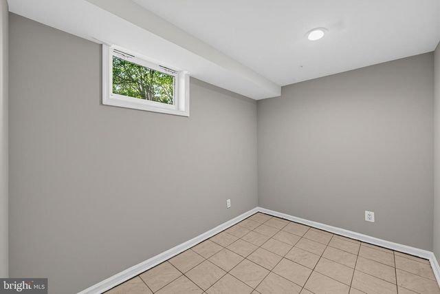 7928 RIGGS RD, Hyattsville, MD 20783