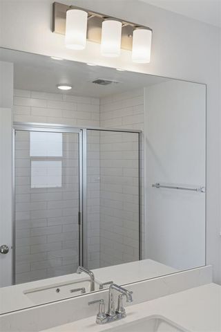 20080 Woodrock Street, Harrah, OK 73045