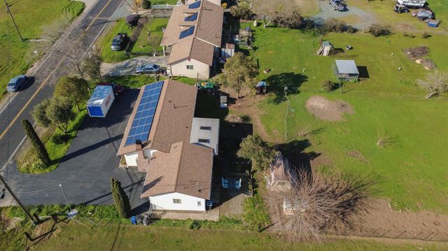 2755 Village Dr, Ione, CA 95640