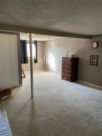 911 E Baker Street, Saint Joseph, MN 56374