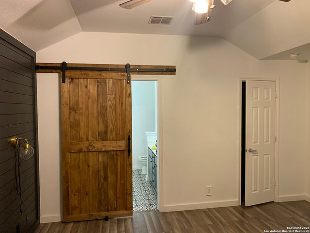 4618 EVERETT LOOP, Converse, TX 78109