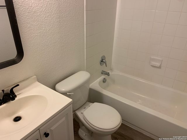 4618 EVERETT LOOP, Converse, TX 78109