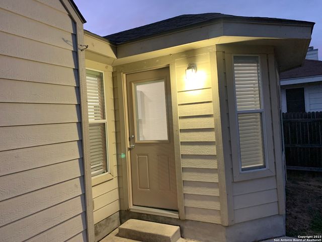 4618 EVERETT LOOP, Converse, TX 78109