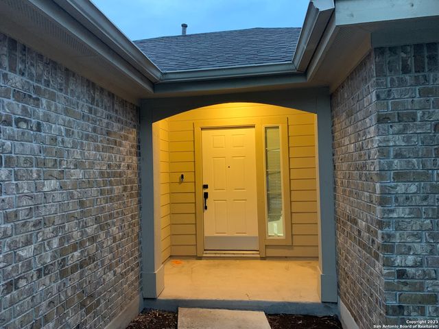 4618 EVERETT LOOP, Converse, TX 78109