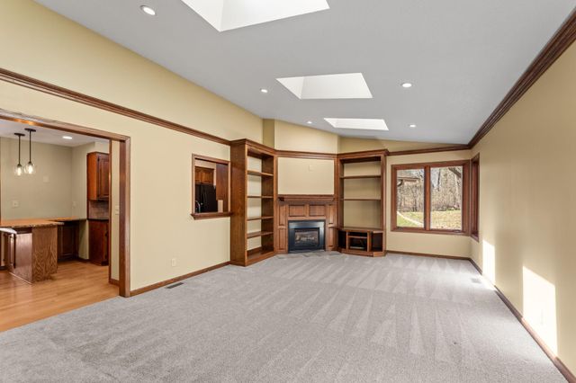 6180 Chaska Road, Excelsior, MN 55331