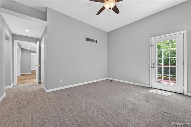 1259 Burgoyne Boulevard, Rochester Hills, MI 48307